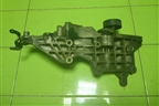 Кронштейн генератора (2.0л CBD) (03L903143D) для Volkswagen Passat (B6) с 2005-2010г (Пассат Б6)