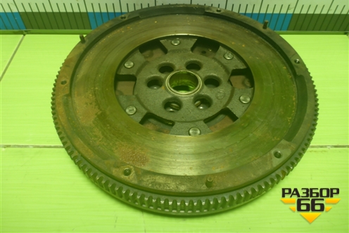 Маховик (2.0л CBD МКПП) для Volkswagen Passat (B6) с 2005-2010г (Пассат Б6)