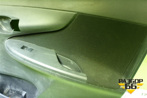 Обшивка двери передней правой под электрику (6776312140) для Toyota Corolla (E15) с 2006-2013г (Королла 150)