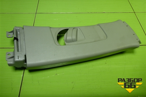 Обшивка стойки центральная верхняя правая (6241012060) для Toyota Corolla (E15) с 2006-2013г (Королла 150)