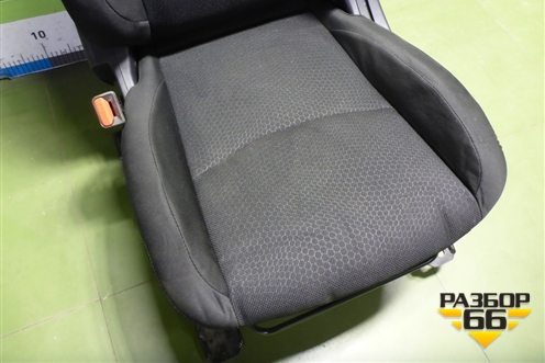 Сиденья комплект (с обогревом, без AIR BAG) для Mitsubishi ASX с 2010г (АСХ)