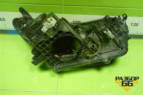 Фара левая (после 2015г Led без блока) (8118542680) для Toyota Rav-4 с 2012-2019г (Рав 4)