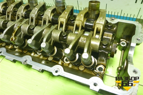Головка блока цилиндров (cooper s r53 W11B16) для Mini Cooper R50/52/53 с 2001-2006г (Купер)