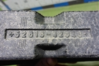 Наполнитель переднего бампера (5261842040) для Toyota Rav-4 с 2006-2013г (Рав 4)