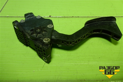 Педаль газа электронная (7811042040) для Toyota Rav-4 с 2012-2019г (Рав 4)