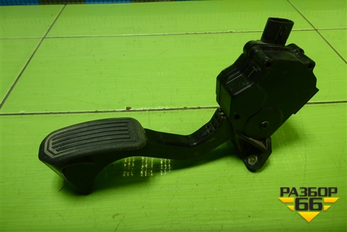 Педаль газа электронная (7811042040) для Toyota Rav-4 с 2012-2019г (Рав 4)