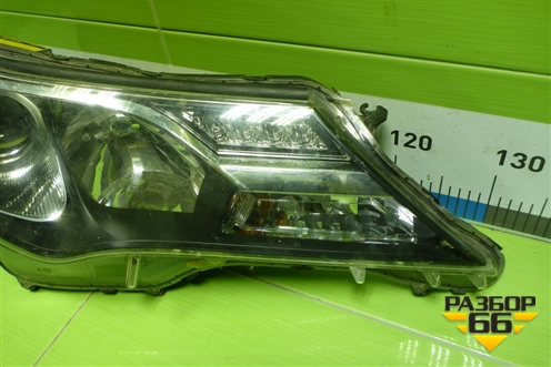 Фара правая (до 2015г ксенон с блоком и лампой) (8114542570) для Toyota Rav-4 с 2012-2019г (Рав 4)
