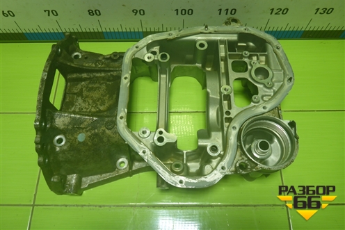 Поддон двигателя масляный (верхняя часть 2.5л 2AR-FE) (114200V020) для Toyota Rav-4 с 2012-2019г (Рав 4)