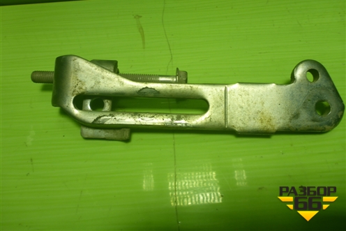 Кронштейн генератора (натяжитель 1.6л M16A) для Suzuki SX4 с 2006-2013г (СХ4)