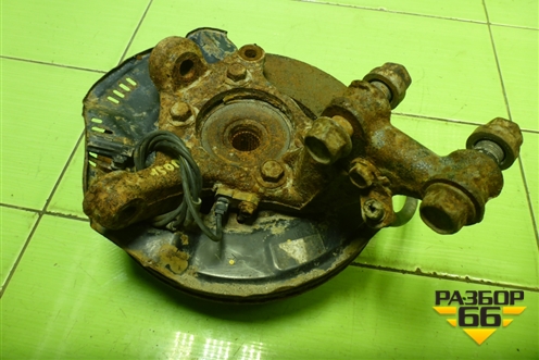 Кулак поворотный передний правый для Toyota Corolla (E15) с 2006-2013г (Королла 150)