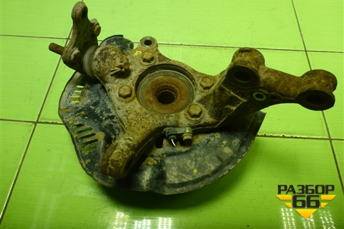 Кулак поворотный передний правый для Toyota Corolla (E15) с 2006-2013г (Королла 150)