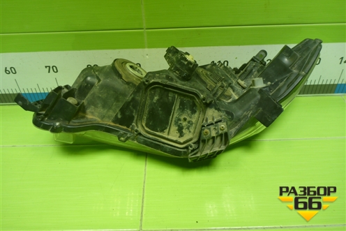 Фара правая (после 2010г галоген) (8113012D80) для Toyota Corolla (E15) с 2006-2013г (Королла 150)