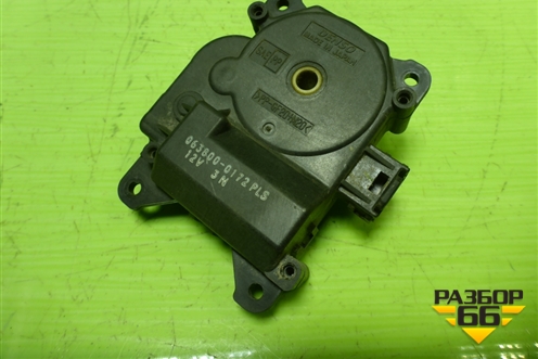 Моторчик заслонки отопителя (0638000172) для Toyota Camry V40 с 2006-2011г (Камри)