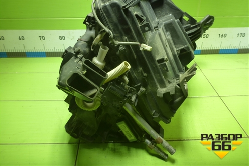 Корпус отопителя (8701002C60) для Toyota Auris с 2006-2012г (Аурис)