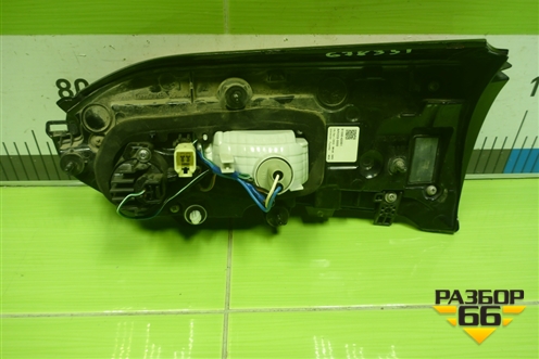 Фонарь задний внутренний левый (8159042061) для Toyota Rav-4 с 2018г (Рав 4)