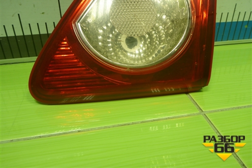 Фонарь задний внутренний правый (до 2010г) (8158112110) для Toyota Corolla (E15) с 2006-2013г (Королла 150)