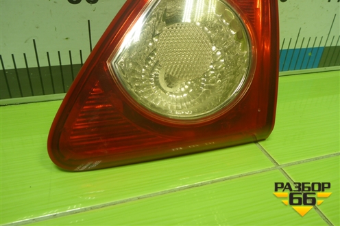 Фонарь задний внутренний правый (до 2010г) (8158112110) для Toyota Corolla (E15) с 2006-2013г (Королла 150)