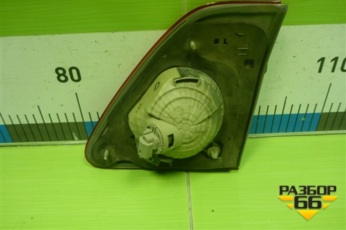 Фонарь задний внутренний левый (до 2010г) (8159112100) для Toyota Corolla (E15) с 2006-2013г (Королла 150)