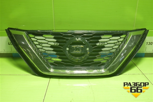 Решетка радиатора (после 2017г) (62310HV2) для Nissan Qashqai (J11E) с 2013г (Кашкай)