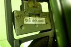 Ручка наружная двери передней левой (7L0837855D) для Volkswagen Touareg c 2002-2010г (Туарег)