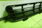 Решетка в передний бампер центральная (5311233040) для Toyota Camry V40 с 2006-2011г (Камри)