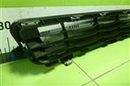 Решетка в передний бампер центральная (5311233040) для Toyota Camry V40 с 2006-2011г (Камри)