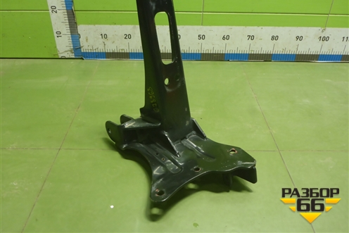 Кронштейн кабины правый (5001060GX200) для Dongfeng DFH4180