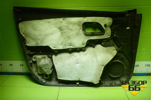 Обшивка двери передней правой под электрику (823204Y000) для Kia Rio с 2011-2016г (Рио 3)