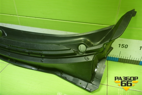 Решетка стеклоочистителей левая (7405A435) для Mitsubishi ASX с 2010г (АСХ)