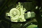 Стеклоподъёмник электрический задний левый для Volkswagen Passat (B6) с 2005-2010г (Пассат Б6)