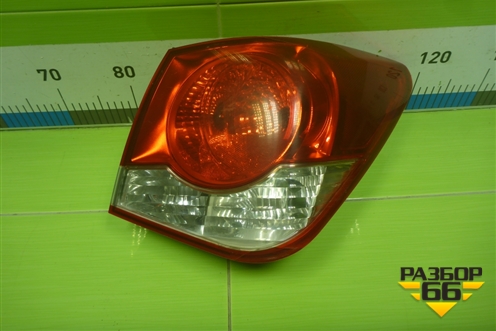 Фонарь задний наружный правый (седан) (95965224) для Chevrolet Cruze c 2009-2015г (Круз)