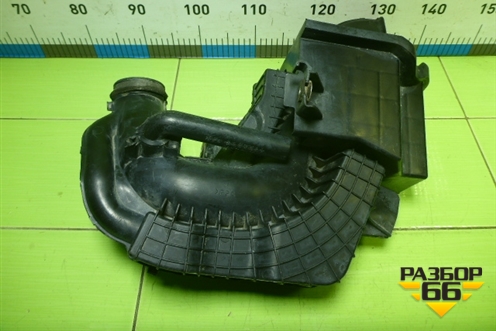 Резонатор воздушного фильтра для Mazda Mazda 3 (BK) с 2003-2009г 