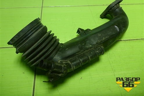 Патрубок воздушного фильтра (8200921878) для Renault Duster I с 2010-2021г (Дастер)