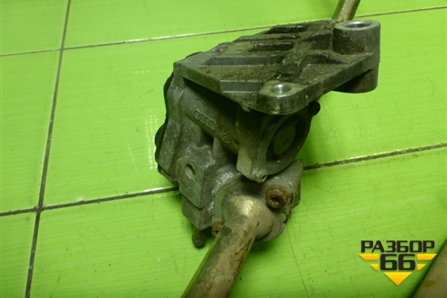 Клапан рециркуляции выхлопных газов (06F131503B) для Volkswagen Passat (B6) с 2005-2010г (Пассат Б6)