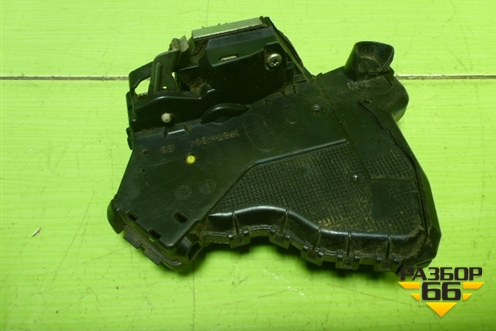 Замок двери передней правой для Toyota Corolla (E15) с 2006-2013г (Королла 150)