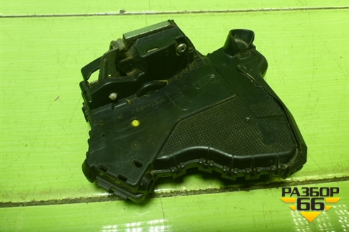 Замок двери передней правой для Toyota Corolla (E15) с 2006-2013г (Королла 150)