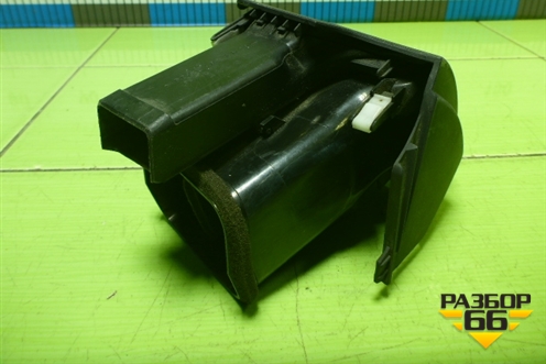 Дефлектор воздушный левый (5565033150) для Toyota Camry XV40 с 2006-2011г (Камри)