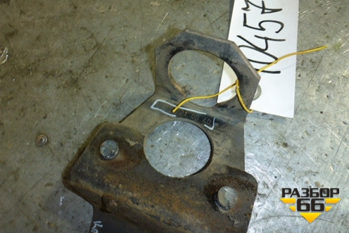 Кронштейн отбойника передней рессоры  (9413210040) для Mercedes Benz  TRUCK Axor 2 с 2004г
