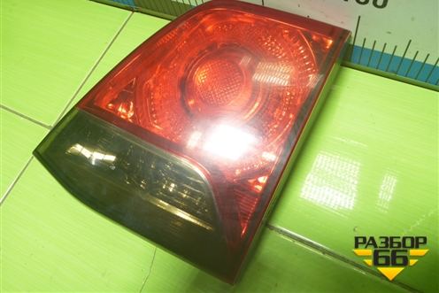 Фонарь задний внутренний правый (после 2012г до 2015г) для Toyota Land Cruiser (200) с 2008г (Ленд Крузер)