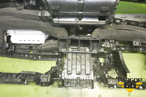 Торпедо под AIR BAG без AIR BAG (8894590350B01) для Geely Preface (FS11) с 2020г (Префейс)