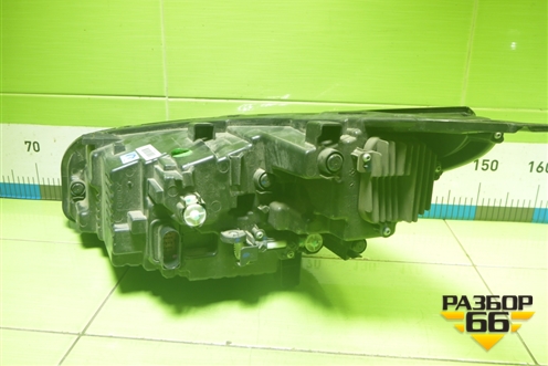 Фара правая (после 2023г Led c блоком) (8892832368) для Geely Coolray с 2019-2025г (Кулрей)