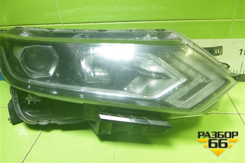 Фара правая (после 2019г галоген) (26010HV00B) для Nissan Qashqai (J11E) с 2013г (Кашкай)