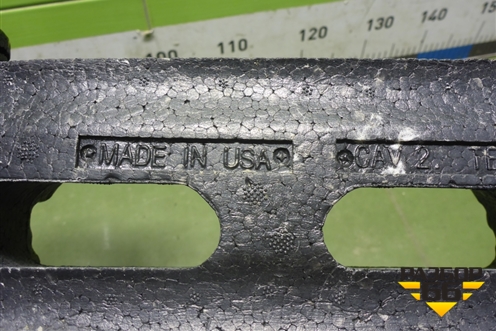 Наполнитель переднего бампера (A1668850737) для Mercedes Benz ML-Klass W166 c 2011г (МЛ)