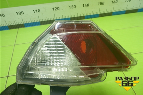 Фонарь в задний бампер левый (после 2015г) (8149042060) для Toyota Rav-4 с 2012-2019г (Рав 4)