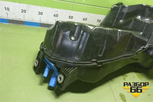 Бак системы ADBLUE (4M0131878CN) для Audi Q7 c 2015г (Ку 7)