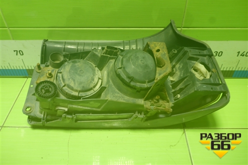 Фара правая для Renault TRUCK Premium с 1996-2004г (Премиум)