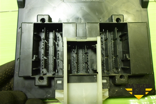 Блок комфорта (5Q0937084DC) для Skoda Octavia (A7) с 2013г (Октавия)