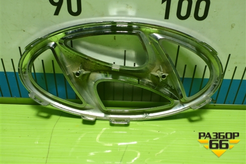 Эмблема (в решетку радиатора) (86300H5500) для Hyundai Solaris с 2017г (Солярис)