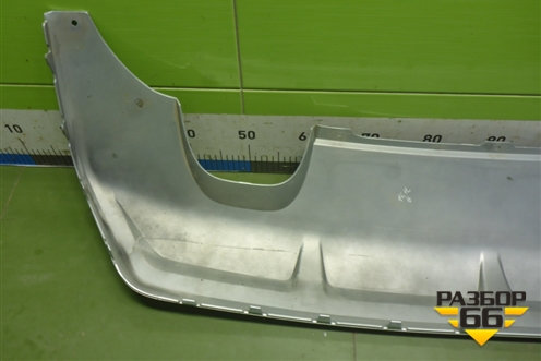 Накладка заднего бампера (5L6807835B) для Skoda Yeti с 2009г (Етти)