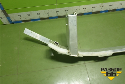 Усилитель переднего бампера (51117447069) для BMW X7 G07 с 2018г (Х7 Г07)